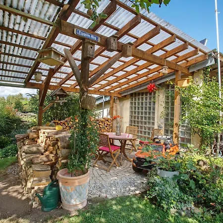 Hildegard Apartment *