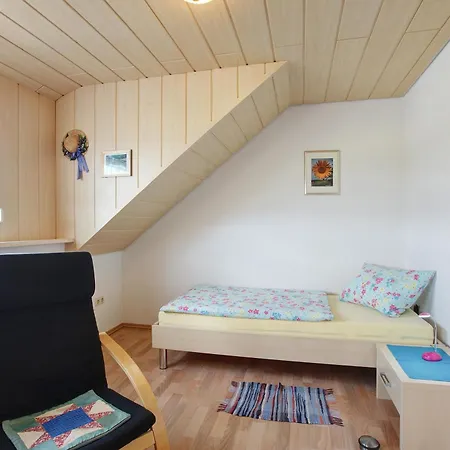 Hildegard Apartment Rappersweier
