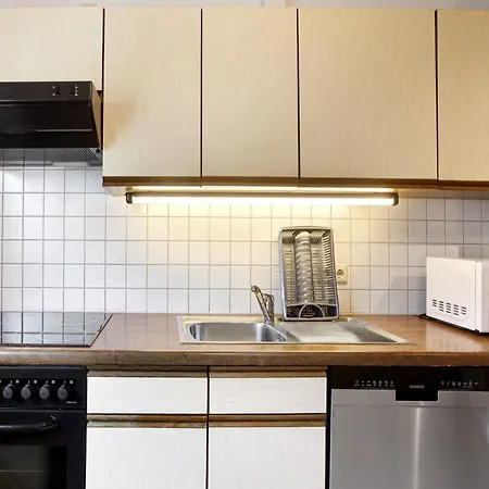 Hildegard Apartment Rappersweier